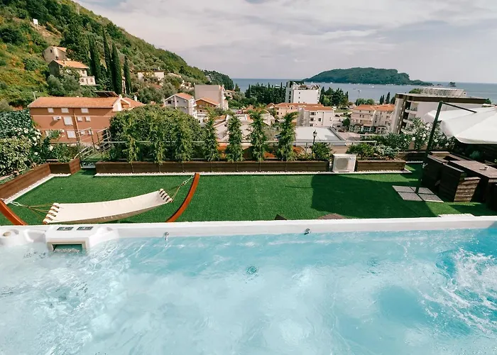Victoria Residence Apartments