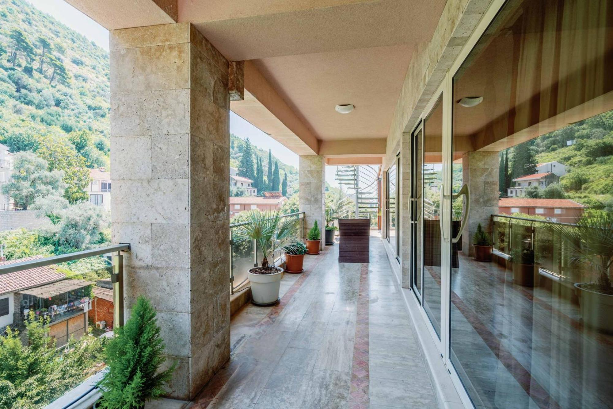 Apartment Victoria *